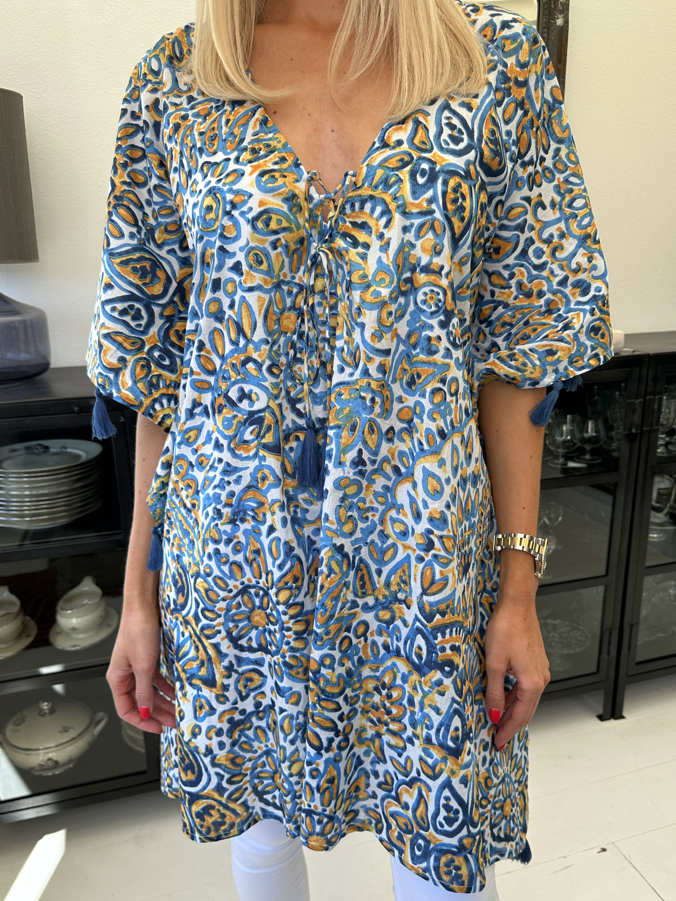 Kirstine - Fin mönstrad tunikaklänning i bomull